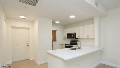 4455 Botanical Pl Cir in Naples, FL - Building Photo - Building Photo