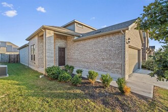 17315 Alturas Ave in Pflugerville, TX - Building Photo - Building Photo