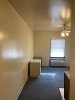 105 Chicora Rd in Butler, PA - Building Photo