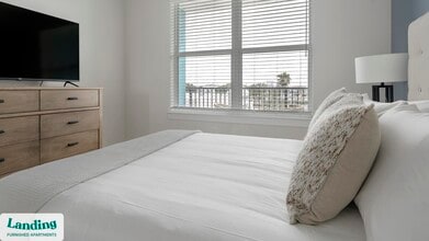 870 SE 47th Terrace in Cape Coral, FL - Building Photo - Building Photo