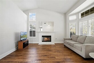 23458 W Riversbridge Way in Santa Clarita, CA - Building Photo - Building Photo