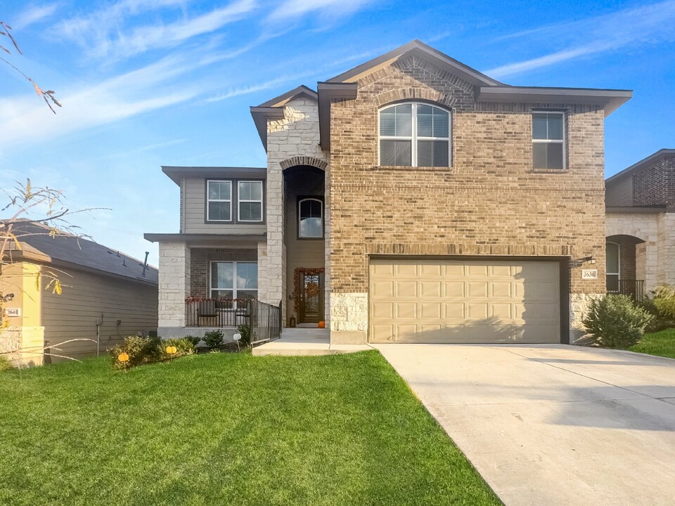 3636 Tinted Copper in Bulverde, TX - Building Photo