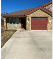 3302 Lineage Loop in Killeen, TX - Building Photo