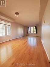 919 Rainbow Crescent in Kingston, ON - Building Photo - Building Photo