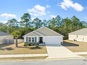 462 Whispering Creek Ave in Freeport, FL - Building Photo - Building Photo