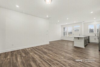 2915 Herringbone Rd in Charlotte, NC - Building Photo - Building Photo