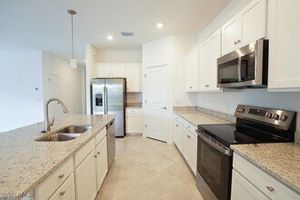 14984 Palamos Cir in Ft. Myers, FL - Building Photo - Building Photo