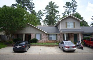 12 Knolls Cutoff in Hattiesburg, MS - Building Photo