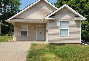 5200 Olive St in Kansas City, MO - Building Photo