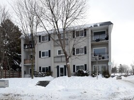 87 Westwood Dr Apartments