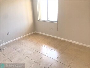 1351 SW 141st Ave in Pembroke Pines, FL - Building Photo - Building Photo