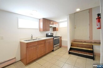 318 Harrington Ave in Closter, NJ - Building Photo - Building Photo