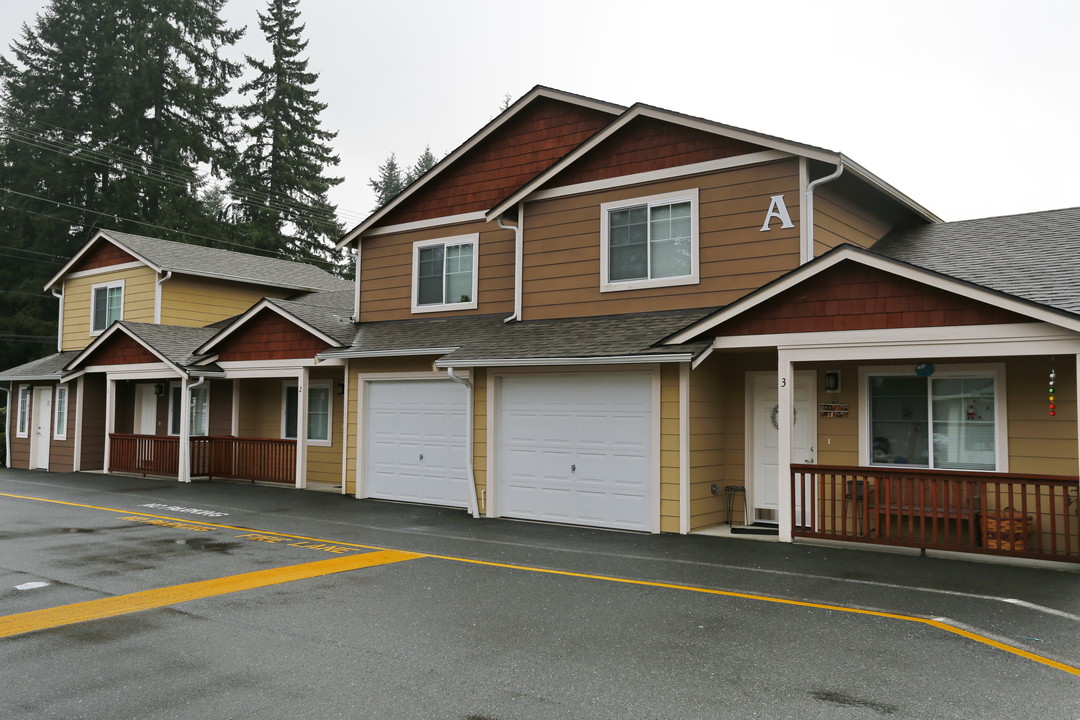 Chelsea Village in Arlington, WA - Building Photo