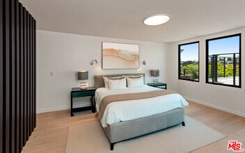8236 Zitola Terrace in Los Angeles, CA - Building Photo - Building Photo