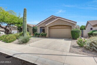 7311 E Wingspan Way in Scottsdale, AZ - Building Photo - Building Photo