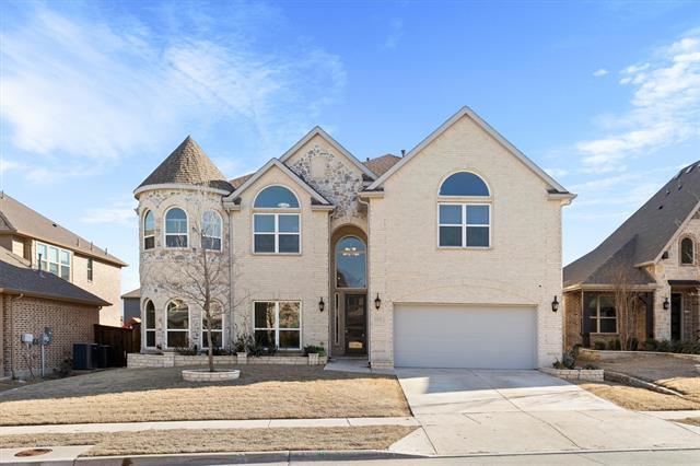 property at 1412 Summer Ln