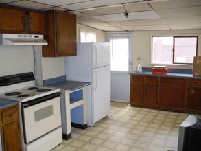 1502 Centre Ave, Unit 2 in Reading, PA - Building Photo - Building Photo