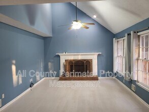 2990 Riverbend Dr in Snellville, GA - Building Photo - Building Photo