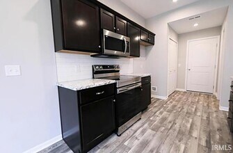 3595 Canal Square Dr in New Haven, IN - Building Photo - Building Photo