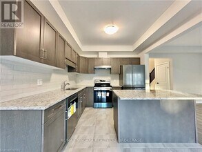47 SAFFRON Wy in Pelham, ON - Building Photo - Building Photo