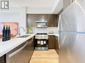 1603 Eglinton Ave W in Toronto, ON - Building Photo - Building Photo