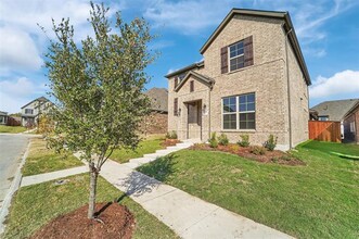 2717 Horsemint Trl in Garland, TX - Building Photo - Building Photo