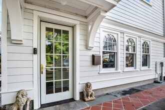 113 Washington St in Morristown, NJ - Building Photo - Building Photo
