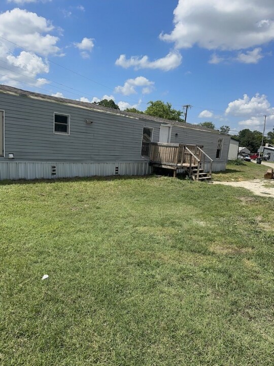 3445 Lauren Dr in Belton, TX - Building Photo