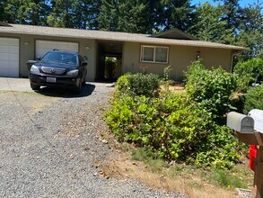 7604 Chinook Ave, Unit 7604 Chinook Ave. in Gig Harbor, WA - Foto de edificio - Building Photo