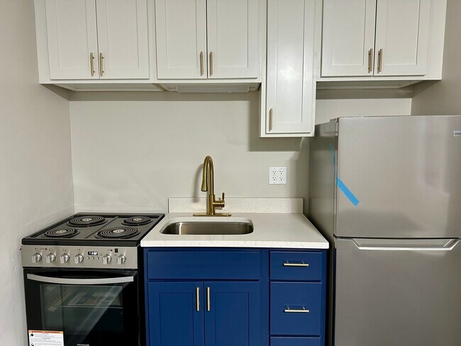 6540 N Glenwood Ave in Chicago, IL - Foto de edificio - Building Photo