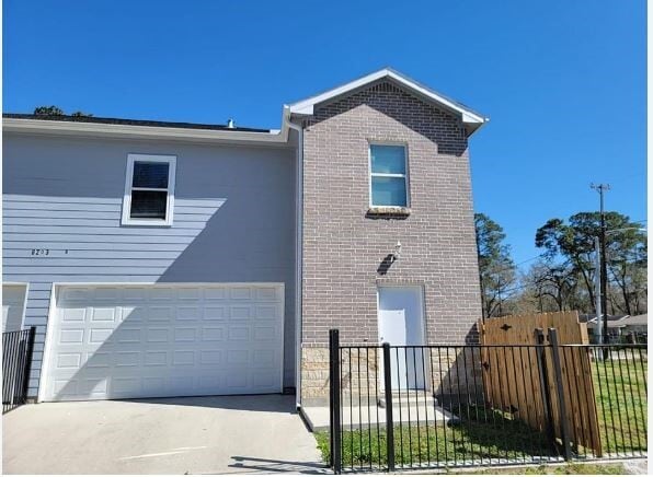 property at 8203 Oak Knoll Ln
