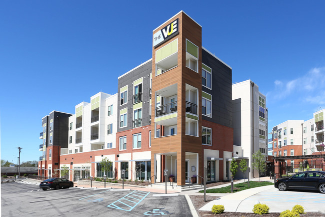 The Vue in Creve Coeur, MO - Building Photo - Building Photo