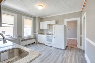 2716 Fairfield Ave in Bridgeport, CT - Building Photo - Building Photo