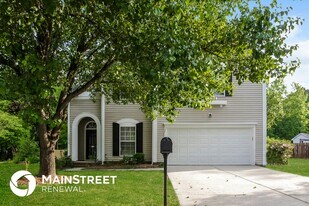 12234 Winghurst Dr in Pineville, NC - Building Photo