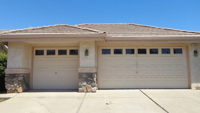 property at 1375 Jamie Dr