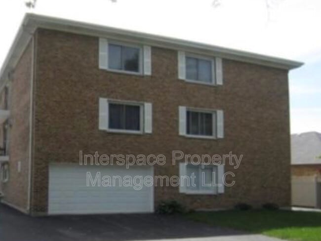 property at 9515 Kildare Ave