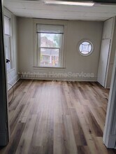 591 Clark St in Galesburg, IL - Building Photo - Building Photo