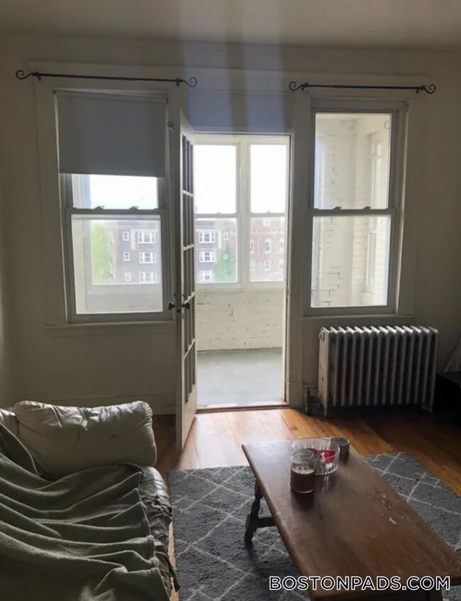 1626 Commonwealth Ave