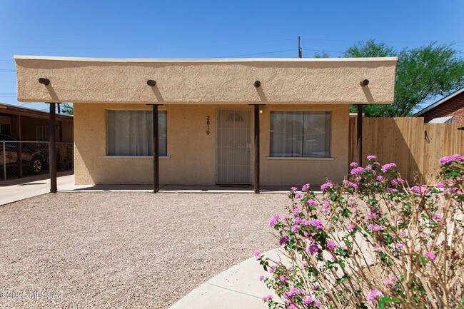 property at 2819 E 20th St