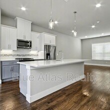 728 N Plano Rd in Richardson, TX - Building Photo - Building Photo