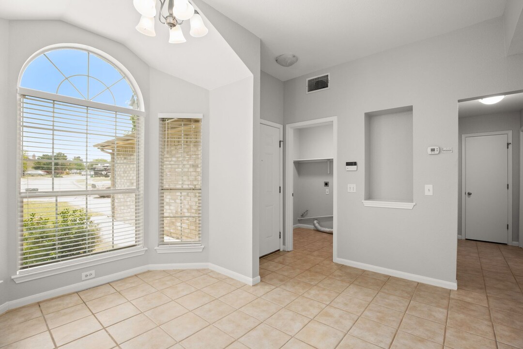 21209 Byerly Turk Dr in Pflugerville, TX - Building Photo