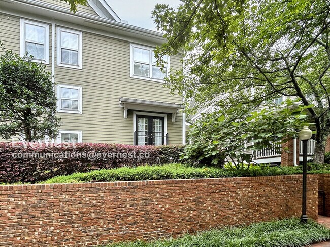 property at 280 Carlyle Park Dr
