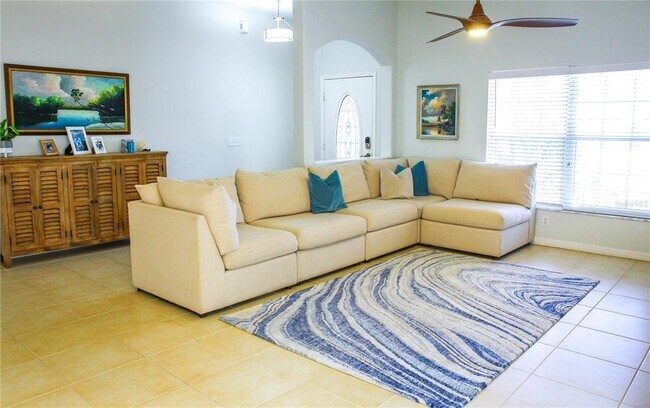 4015 Kingsfield Dr in Parrish, FL - Building Photo - Building Photo