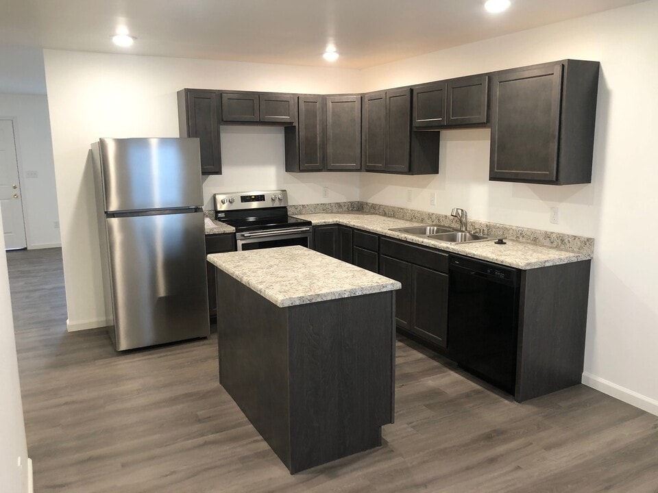 Red Rooster Apartments in Bonne Terre, MO - Building Photo