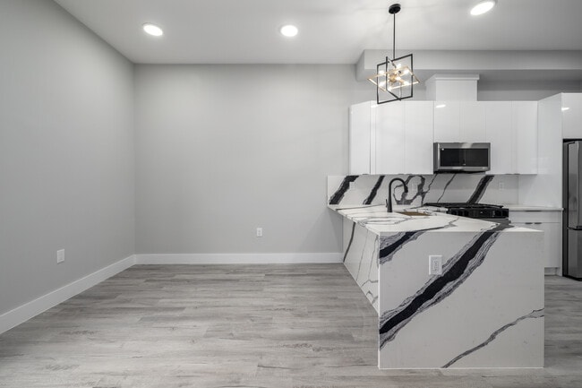 Tetris in Jersey City, NJ - Foto de edificio - Interior Photo