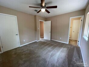 6975 Woodley Dr in Pensacola, FL - Building Photo - Building Photo