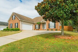 256 Southbank Dr in Aiken, SC - Building Photo - Building Photo