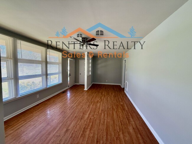 2017 Lance Rd NW in Huntsville, AL - Building Photo - Building Photo