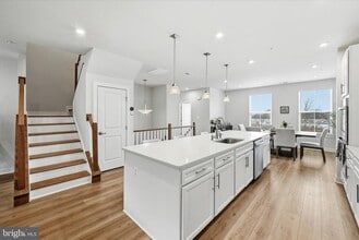 14447 Albemarle Point Pl in Chantilly, VA - Building Photo - Building Photo