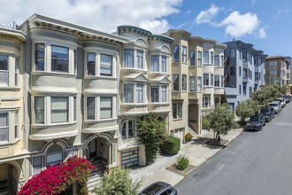 532 Lombard St in San Francisco, CA - Building Photo - Building Photo